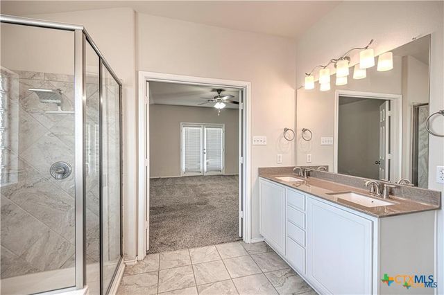 9207 Lake Pointe Drive, Temple, TX 76502