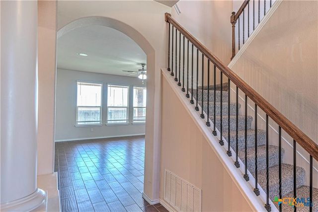 9207 Lake Pointe Drive, Temple, TX 76502