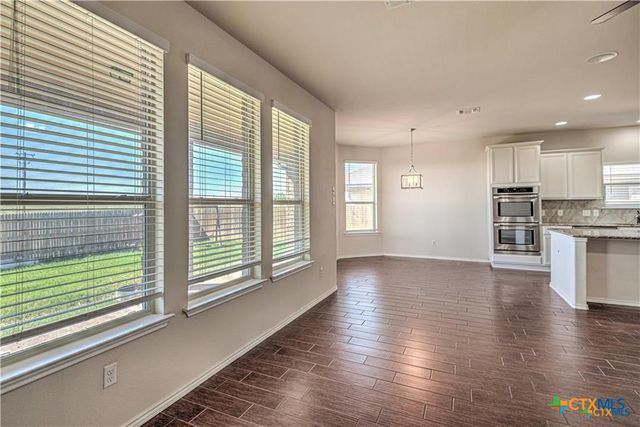 9207 Lake Pointe Drive, Temple, TX 76502