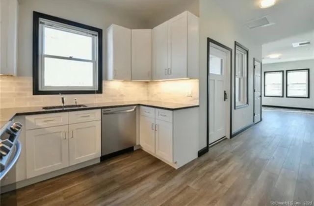 77 Whiting Street 2B, Plainville, CT 06062