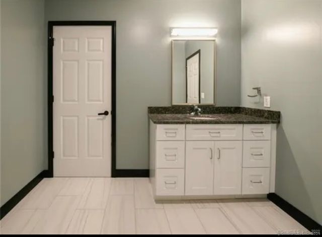 77 Whiting Street 2B, Plainville, CT 06062