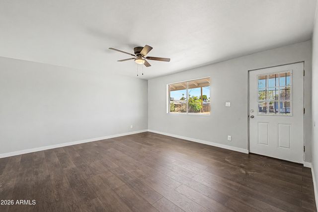 263 W HUNTER Street, Mesa, AZ 85201