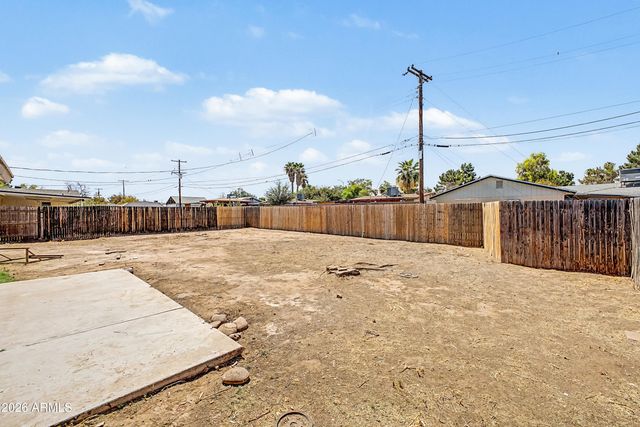 263 W HUNTER Street, Mesa, AZ 85201