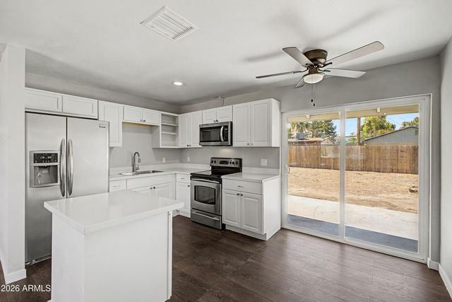 263 W HUNTER Street, Mesa, AZ 85201