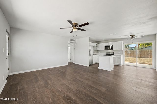 263 W HUNTER Street, Mesa, AZ 85201