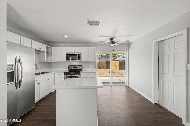 263 W HUNTER Street, Mesa, AZ 85201