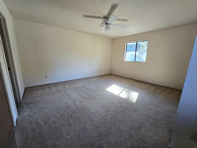 30 Park Place Ct, Sacramento, CA 95831