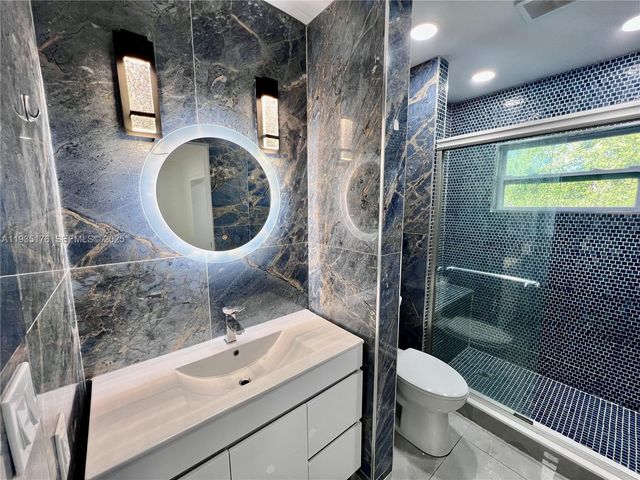 5140 SW 40th Ave 21C, Dania Beach, FL 33314