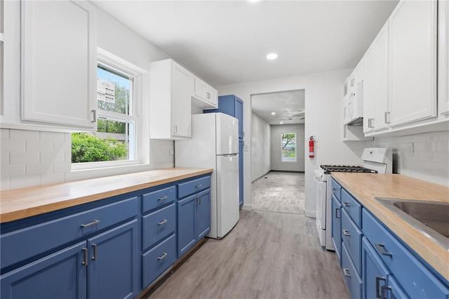 309 Kickapoo Street, Leavenworth, KS 66048