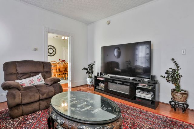 97 Dearborn Street, Manchester, NH 03103