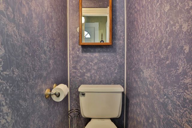 97 Dearborn Street, Manchester, NH 03103