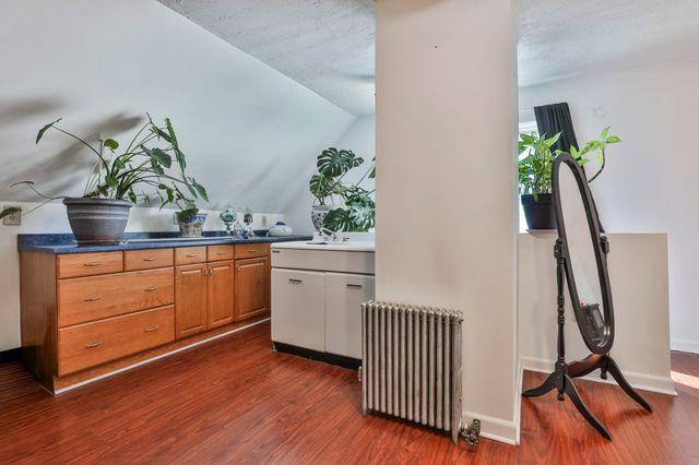 97 Dearborn Street, Manchester, NH 03103