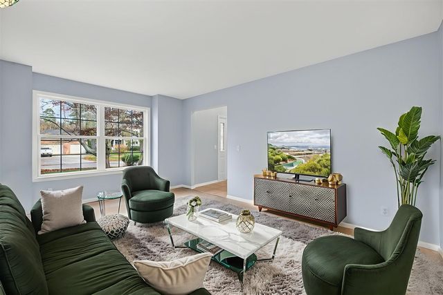 15328 Oak Ridge Drive, Spring Lake, MI 49456