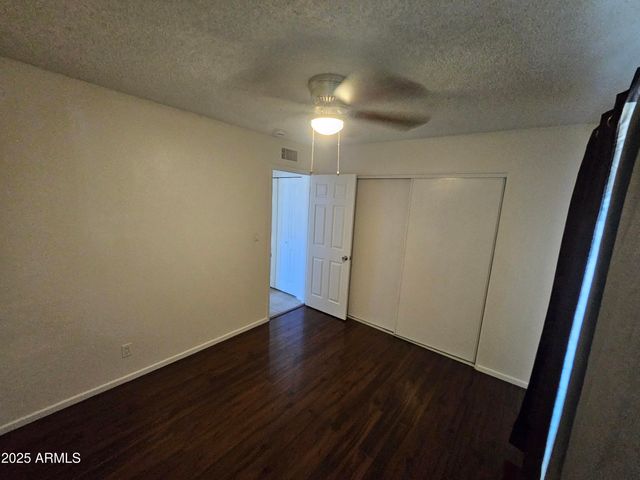 513 N APACHE Drive, Chandler, AZ 85224