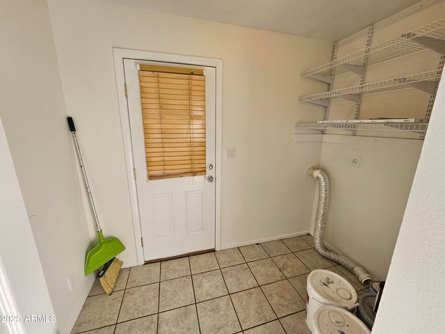 513 N APACHE Drive, Chandler, AZ 85224