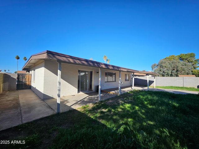 513 N APACHE Drive, Chandler, AZ 85224