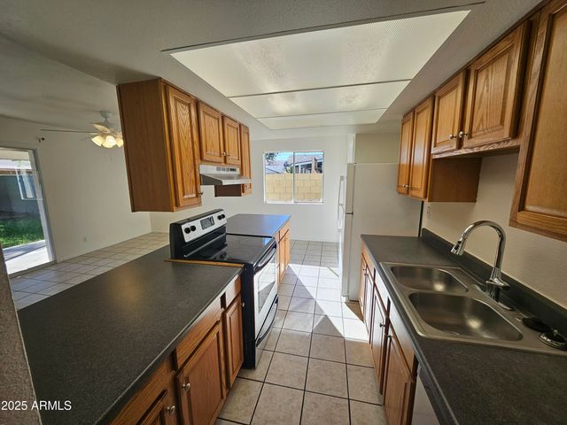 513 N APACHE Drive, Chandler, AZ 85224