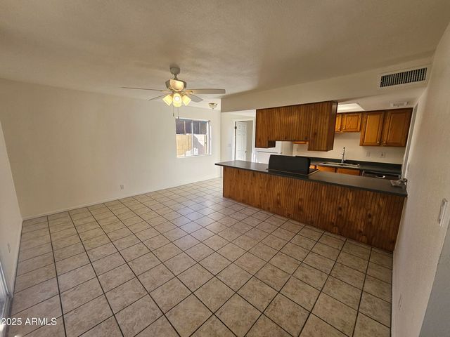 513 N APACHE Drive, Chandler, AZ 85224