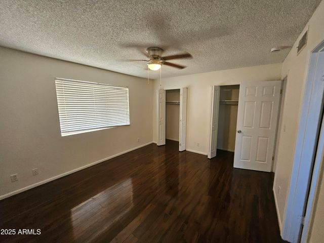 513 N APACHE Drive, Chandler, AZ 85224