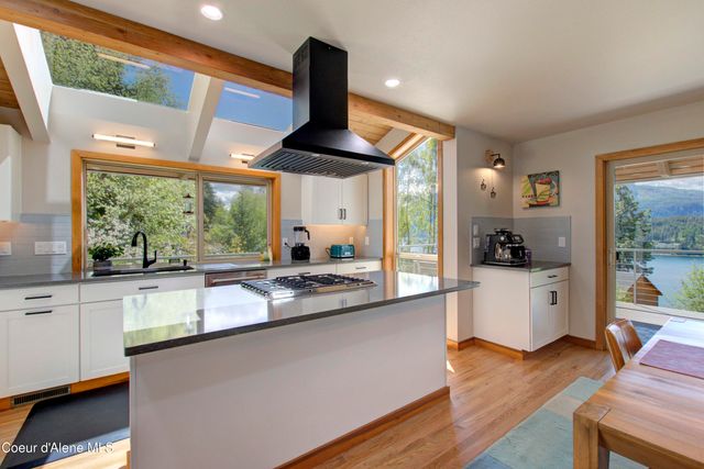 17718 E CAPE HORN RD, Bayview, ID 83803