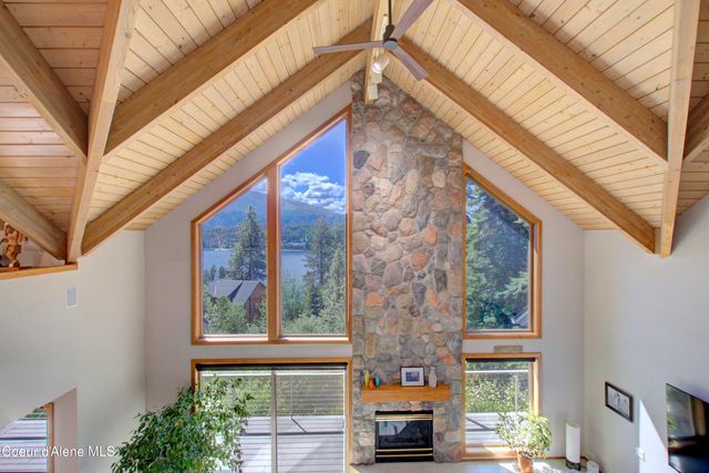 17718 E CAPE HORN RD, Bayview, ID 83803