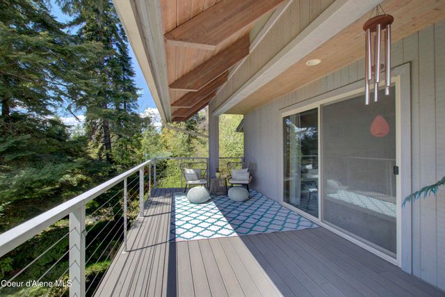 17718 E CAPE HORN RD, Bayview, ID 83803