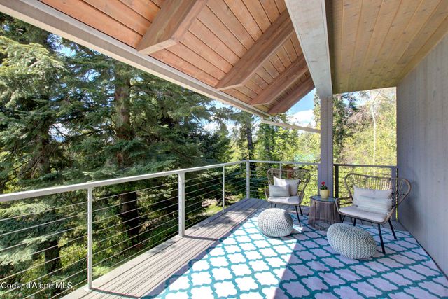 17718 E CAPE HORN RD, Bayview, ID 83803