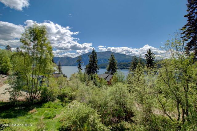 17718 E CAPE HORN RD, Bayview, ID 83803