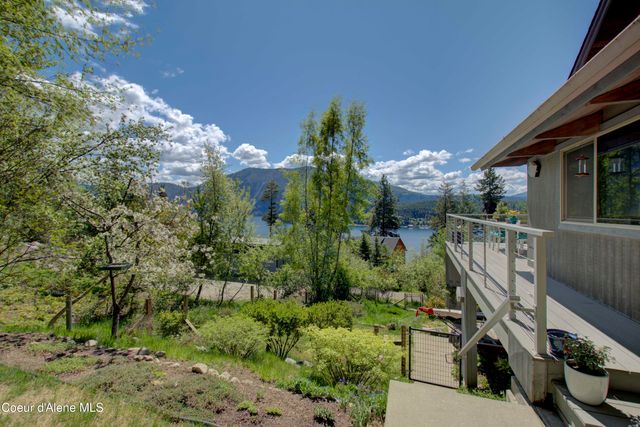 17718 E CAPE HORN RD, Bayview, ID 83803