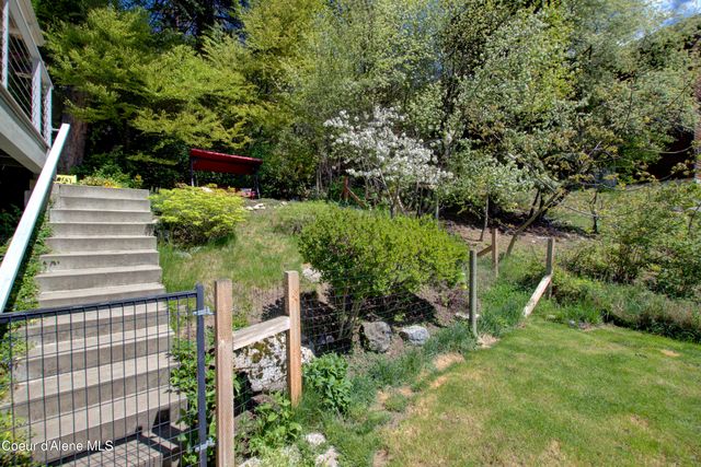 17718 E CAPE HORN RD, Bayview, ID 83803