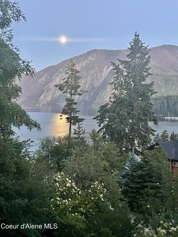 17718 E CAPE HORN RD, Bayview, ID 83803