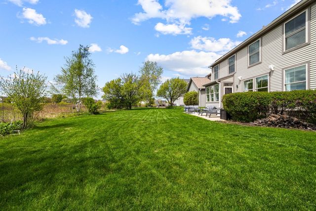 1443 Sunflower Court, Grayslake, IL 60030