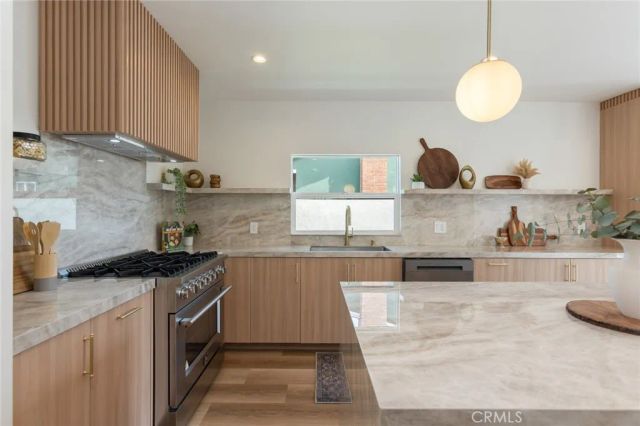 22918 Date Avenue, Torrance, CA 90505