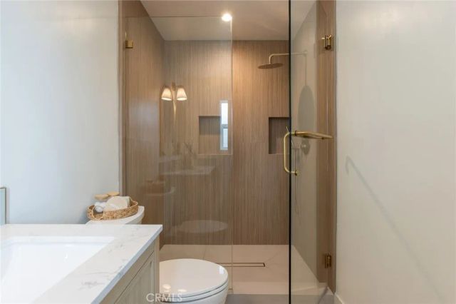 22918 Date Avenue, Torrance, CA 90505