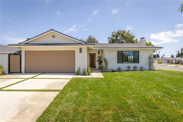 22918 Date Avenue, Torrance, CA 90505