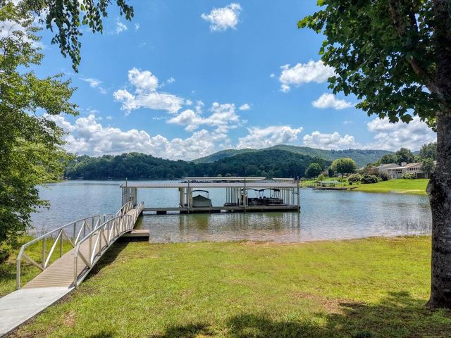 105A Brett Way, Hiawassee, GA 30546