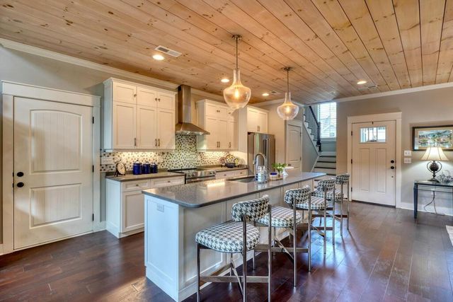105A Brett Way, Hiawassee, GA 30546