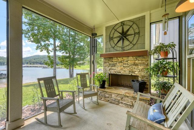 105A Brett Way, Hiawassee, GA 30546