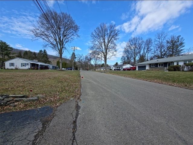 607 Cornell Road, Elmira, NY 14905