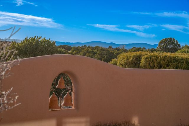 54 La Serena Trail, Santa Fe, NM 87506