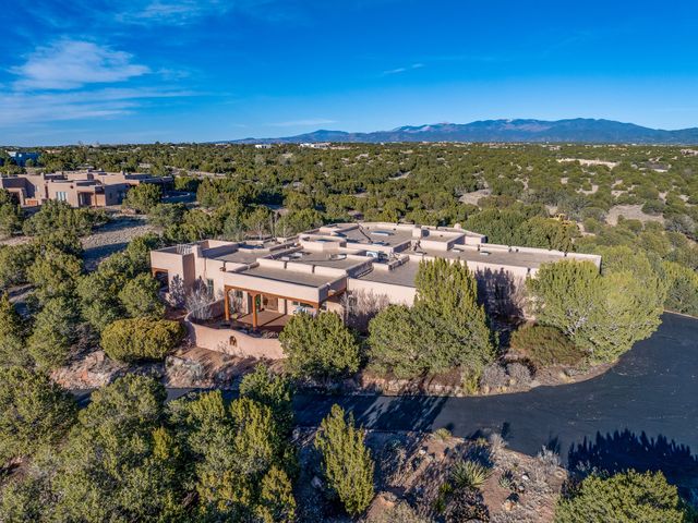 54 La Serena Trail, Santa Fe, NM 87506