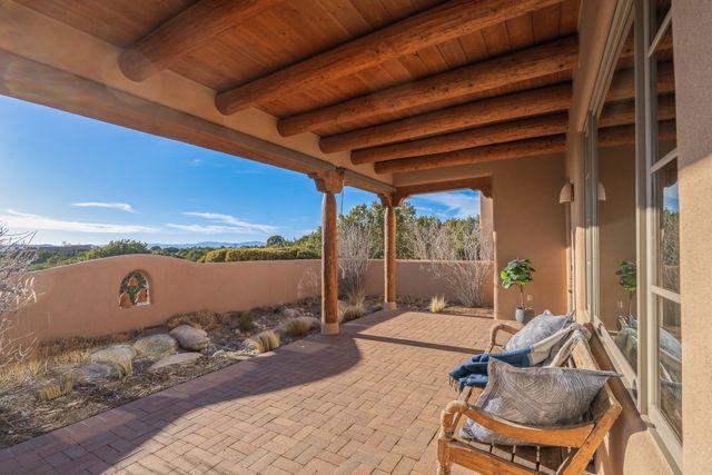 54 La Serena Trail, Santa Fe, NM 87506