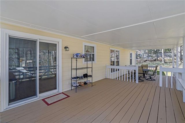 147 Springwater Trace, Woodstock, GA 30188