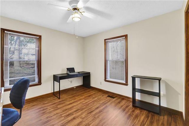 147 Springwater Trace, Woodstock, GA 30188