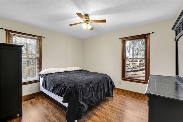 147 Springwater Trace, Woodstock, GA 30188