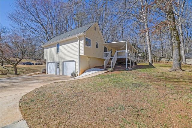 147 Springwater Trace, Woodstock, GA 30188