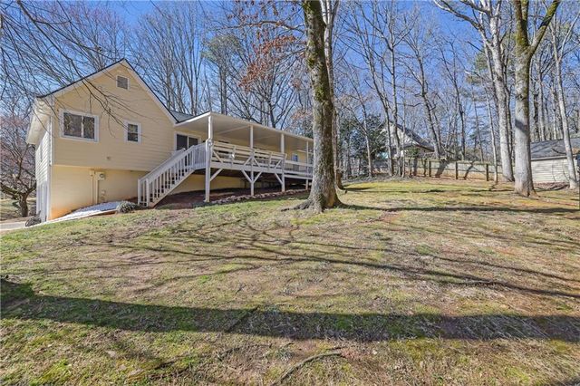 147 Springwater Trace, Woodstock, GA 30188