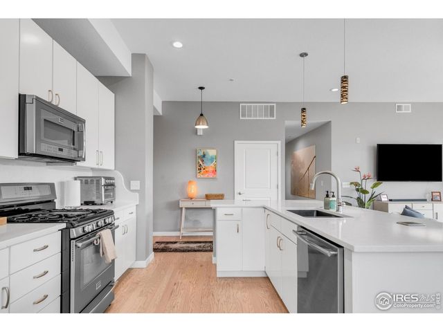 1820 Mary Ln B-16, Boulder, CO 80304