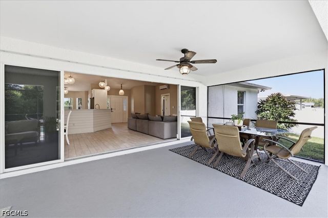 5748 Linden LN, Bokeelia, FL 33922
