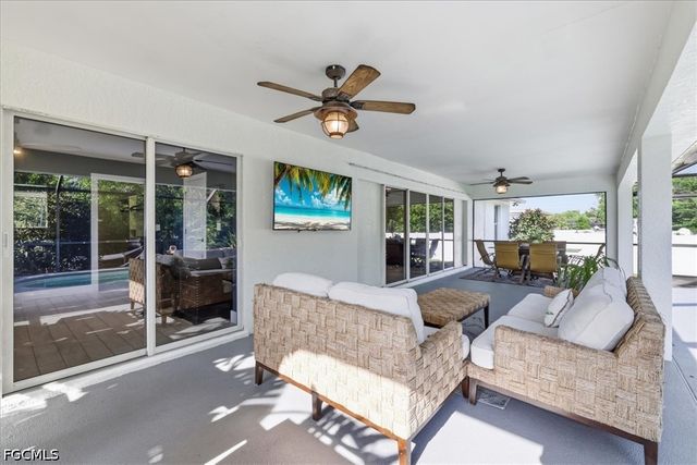 5748 Linden LN, Bokeelia, FL 33922